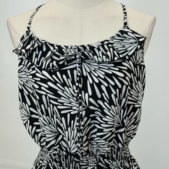 NWT Banana Republic Black White Leaf Print Maxi Dress Sz 4 Sleeveless Racerback - Picture 11 of 13